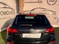 Usado Opel Astra Sport 110 HP (80 kW) 2014 Cinzento Carrinha