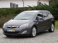 Usado Opel Astra Cosmo 125 HP (91 kW) 2011 Sedan