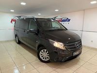 Usado Mercedes Vito 136 HP (100 kW) 2018 Preto Van
