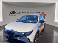 Usado Alfa Romeo Junior 114 kW (156 HP) 2025 Branco SUV