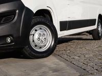 Usado Peugeot Boxer 130 HP (95 kW) 2019 Branco Van