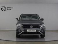 Usado VW T-Roc 110 HP (80 kW) 2024 Cinzento SUV