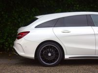 usado Mercedes CLA180 Shooting Brake d AMG Line Aut.