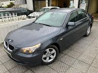 Usado BMW 520 Sport Line 177 HP (130 kW) 2009 Cinza Sedan