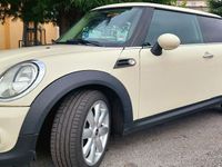 usado Mini Cooper D em muito bom estado