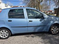 Usado Fiat Punto 70 HP (51 kW) 2003 Citadino