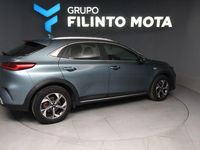 Usado Kia XCeed 120 HP (88 kW) 2023 Cinza SUV