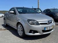 Usado Opel Tigra 70 HP (51 kW) 2005 Cinzento Cabrios