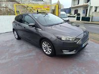 Usado Ford Focus ST-Line 125 HP (91 kW) 2016 Cinza