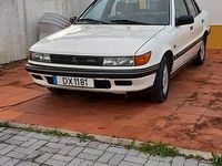 Usado Mitsubishi Lancer 90 HP (66 kW) 1990 Sedan