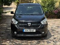 Usado Dacia Lodgy 115 HP (84 kW) 2021 Preto Monovolume