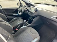 usado Peugeot 208 1.2 Allure