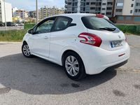 usado Peugeot 208 1.0 VTI Credito 127€ Mês