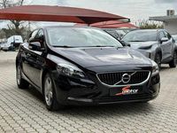 Usado Volvo V40 152 HP (111 kW) 2018 Preto