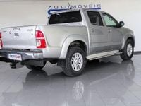 Usado Toyota HiLux 144 HP (105 kW) 2015 Cinzento Pickup