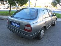 usado Nissan Sunny 1.4 LX 5P