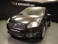 Usado Fiat Linea Emotion 90 HP (66 kW) 2008 Preto Sedan