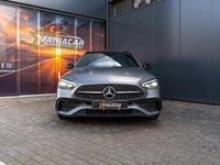 Usado Mercedes C300 313 HP (230 kW) 2022 Cinzento