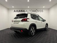 Usado Peugeot 2008 120 HP (88 kW) 2016 Branco SUV