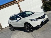 Usado Nissan Qashqai Acenta 110 HP (80 kW) 2015 Branco SUV
