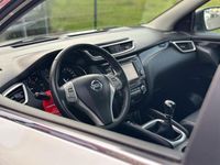 Usado Nissan Qashqai 360º 110 HP (80 kW) 2015 Branco SUV