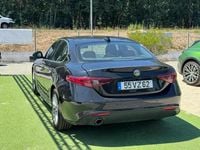 Usado Alfa Romeo Giulia Super 150 HP (110 kW) 2017 Preto Sedan