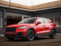 Usado Audi Q2 Advanced 116 HP (85 kW) 2020 Vermelho SUV