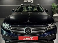 Usado Mercedes E200 Avantgarde 150 HP (110 kW) 2017 Azul Carrinha