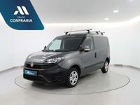 Usado Fiat Doblò 95 HP (69 kW) 2018 Cinzento Monovolume
