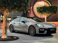Usado Porsche Panamera 544 HP (400 kW) 2024 Cinzento Citadino
