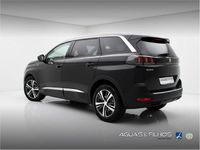 Usado Peugeot 5008 Allure 130 HP (95 kW) 2022 Preto SUV