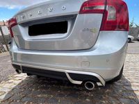 Usado Volvo S60 R-Design 115 HP (84 kW) 2012 Sedan