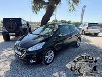 Usado Peugeot 208 Allure 82 HP (60 kW) 2015 Preto Citadino