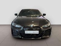 Usado BMW i4 Comfort Edition 250 kW (340 HP) 2024 Preto sapphire metalizada Sedan