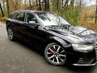 Usado Audi A4 Business 143 HP (105 kW) 2013 Preto Carrinha