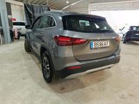Usado Mercedes GLA180 116 HP (85 kW) 2025 Cinza SUV