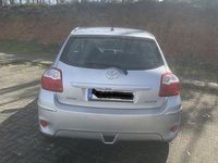 Usado Toyota Auris 90 HP (66 kW) 2010 Citadino
