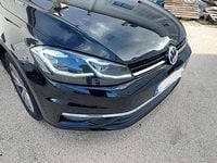 Usado VW Golf VII 116 HP (85 kW) 2017 Preto Carrinha