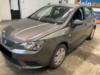 Usado Seat Ibiza Ecomotive 75 HP (55 kW) 2015 Cinzento