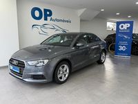 Usado Audi A3 Design 116 HP (85 kW) 2019 Cinza Sedan