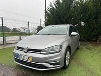 Usado VW Golf VII 116 HP (85 kW) 2019 Cinzento Carrinha