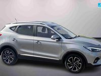 Usado MG ZS Luxury 111 HP (81 kW) 2025 Cinzento SUV