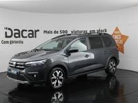 Usado Dacia Jogger Comfort 101 HP (74 kW) 2023 Cinza Monovolume