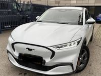 Usado Ford Mustang Mach-E 197 kW (269 HP) 2021 Branco SUV