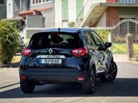 Usado Renault Captur 90 HP (66 kW) 2014 Preto SUV