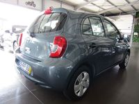 Usado Nissan Micra Visia 80 HP (58 kW) 2016 Cinzento Citadino