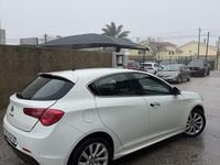 Usado Alfa Romeo Giulietta 105 HP (77 kW) 2011 Citadino