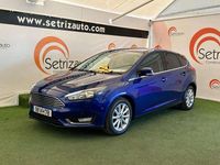 Usado Ford Focus Titanium 120 HP (88 kW) 2018 Azul