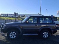 Usado Nissan Patrol 158 HP (116 kW) 2000 Cinzento SUV