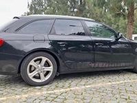 Usado Audi A4 136 HP (100 kW) 2013 Preto Carrinha